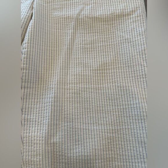 Elie Tahari White & Blue Striped Capri Women's Pants size 8 - Picture 7 of 13